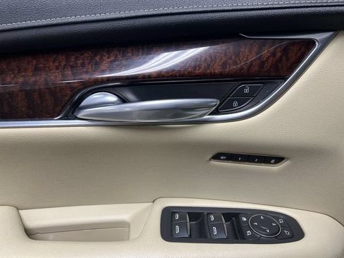 Used 2019 Cadillac XT5 Luxury FWD image 23