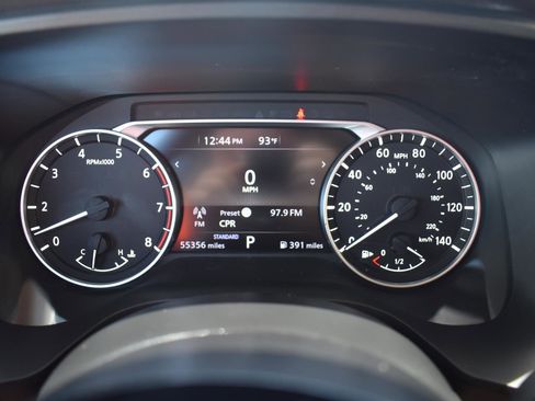 Used 2021 Nissan Rogue SV FWD image 32
