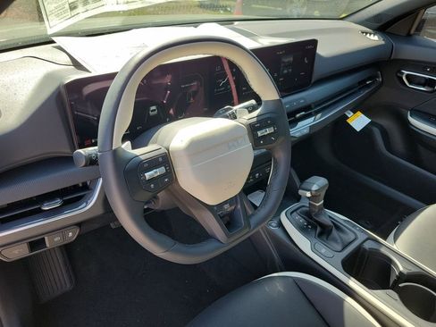 New 2026 Kia K4 GT-Line image 24