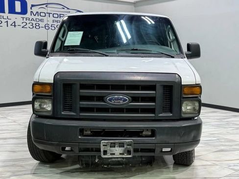 Used 2008 Ford E-350 and Econoline 350 Extended Super Duty image 3