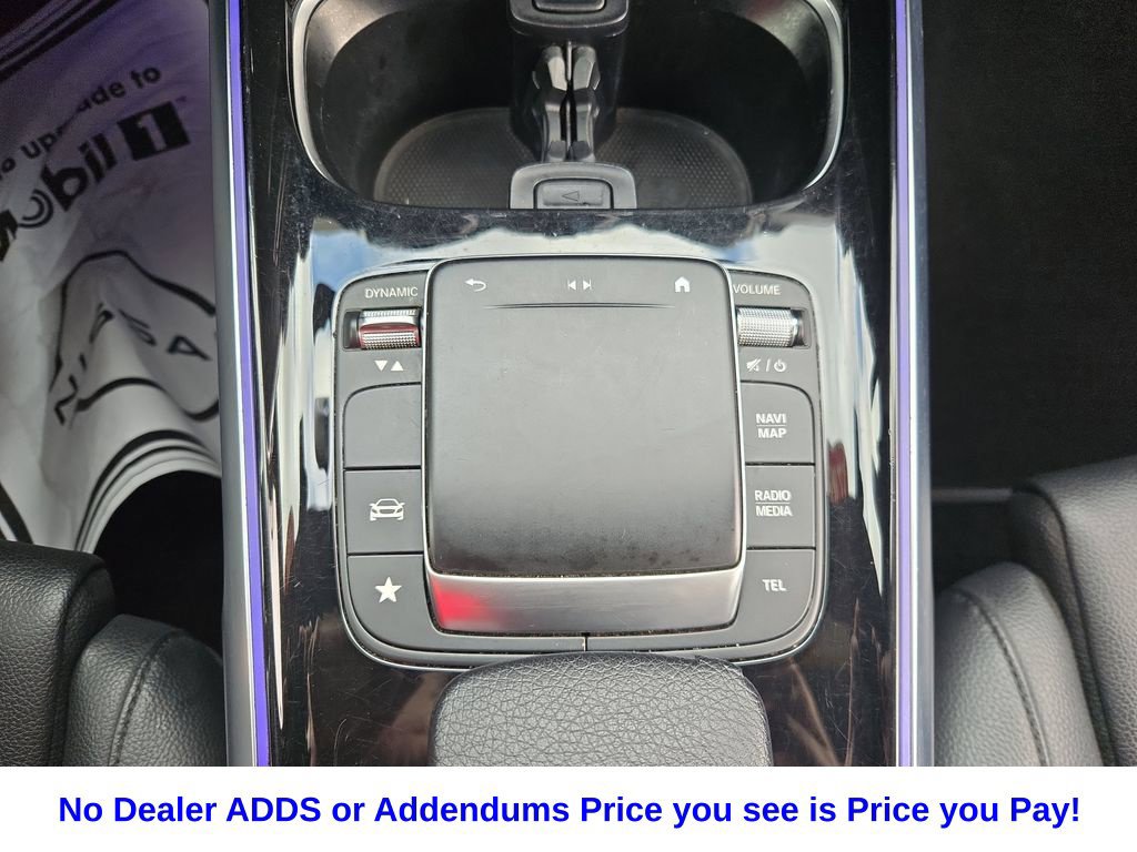 Used 2023 Mercedes-Benz GLB 250 4MATIC w/ Premium Package image 37