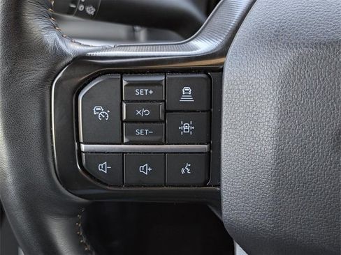 Certified 2024 Ford F250 Platinum image 17