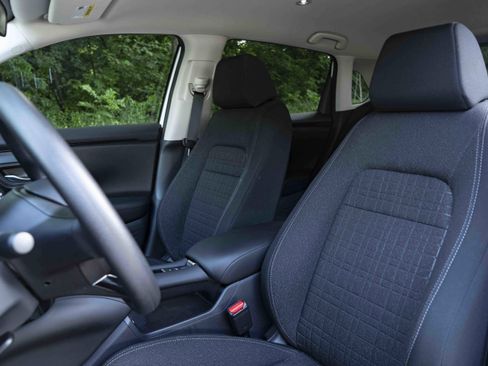 Used 2026 Honda HR-V LX image 17