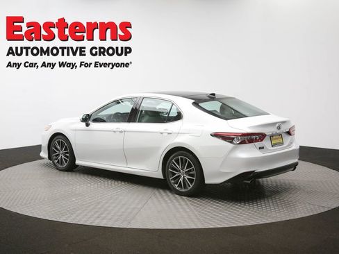 Used 2023 Toyota Camry XLE image 59