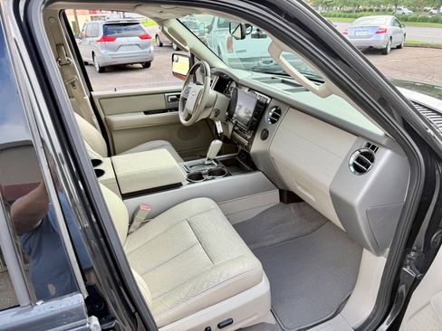Used 2013 Ford Expedition Limited AWD/4WD image 11