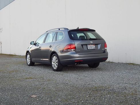 Used 2013 Volkswagen Jetta S image 3