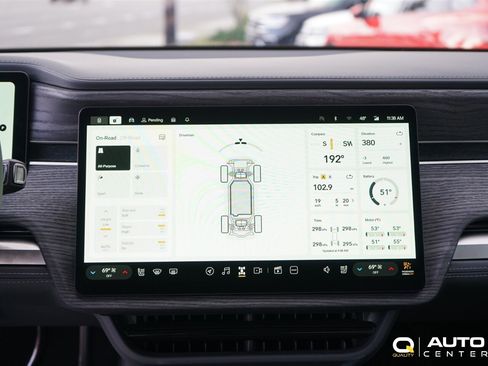 Used 2023 Rivian R1S Launch Edition image 19