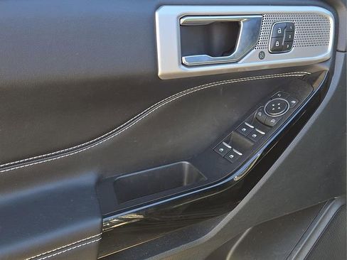 Used 2022 Ford Explorer ST w/ Equipment Group 401A image 22