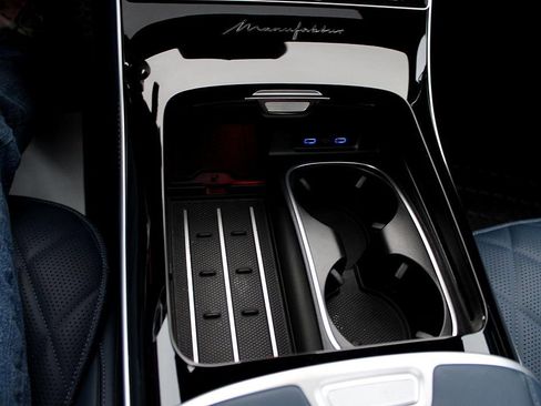 Used 2025 Mercedes-Benz S 580 4MATIC Sedan image 27