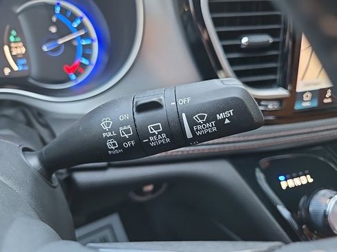 Used 2024 Chrysler Pacifica Pinnacle image 49