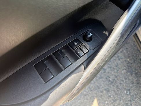 Used 2024 Toyota Corolla Cross AWD Hybrid image 23