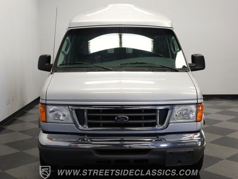 Used 2006 Ford E-150 and Econoline 150 image 15