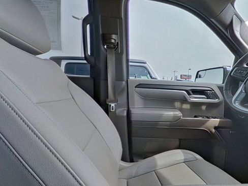 Used 2023 GMC Sierra 1500 SLT w/ SLT Convenience Package AWD/4WD image 27