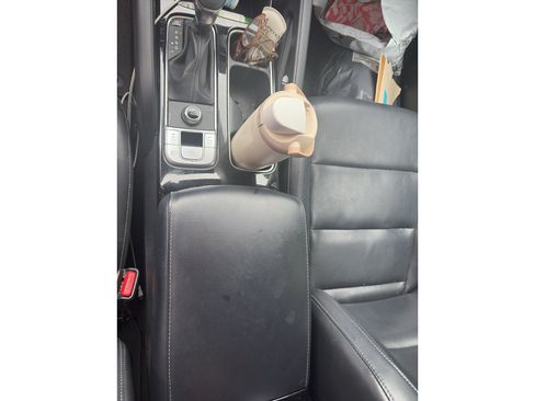 Used 2021 Kia Telluride LX FWD image 6