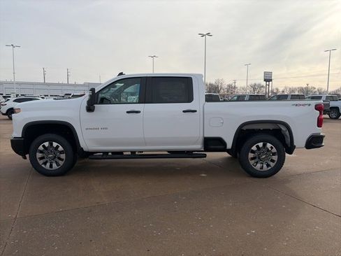 New 2026 Chevrolet Silverado 2500 Custom image 7