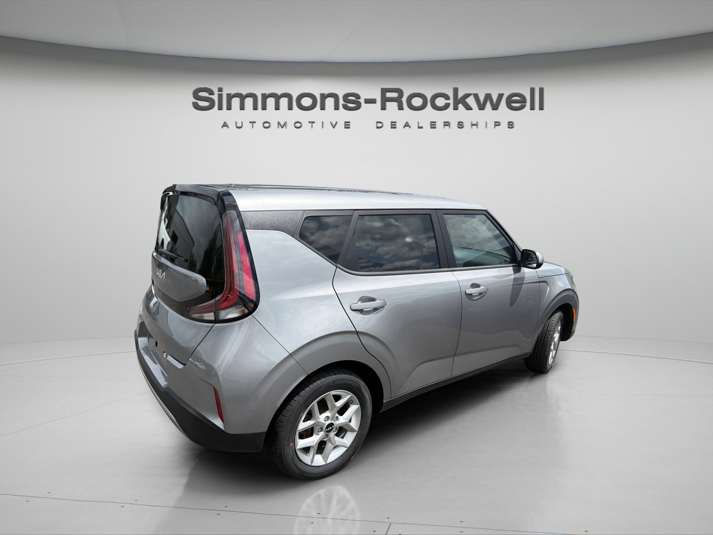 Used 2024 Kia Soul LX w/ Option Group 015 FWD image 5