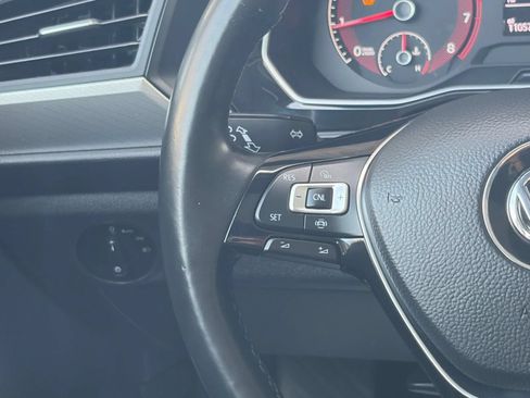 Used 2019 Volkswagen Jetta SE FWD image 30