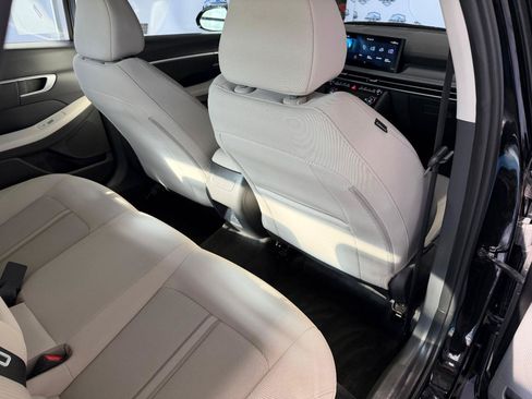 Used 2025 Hyundai Sonata SEL FWD image 22