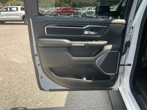 Used 2021 RAM 1500 Laramie w/ Sport Appearance Package AWD/4WD image 19