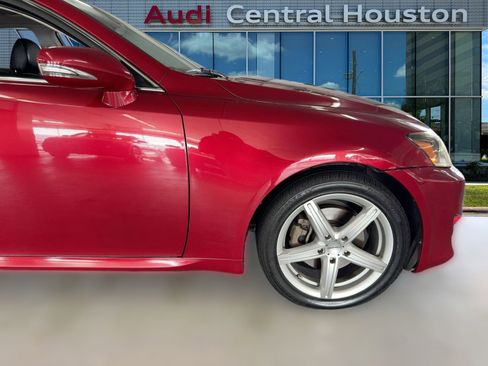 Used 2011 Lexus IS 250 4dr Sport Sdn Auto AWD image 12
