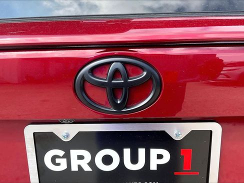 Used 2025 Toyota RAV4 XLE w/ Convenience Package AWD/4WD image 31