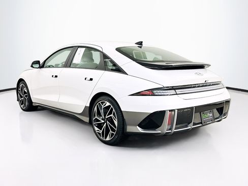 Used 2024 Hyundai Ioniq 6 SEL image 5