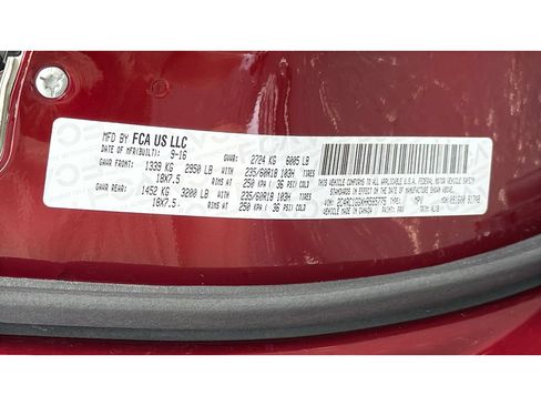 Used 2017 Chrysler Pacifica Limited w/ Advanced Safetytec Group FWD image 34