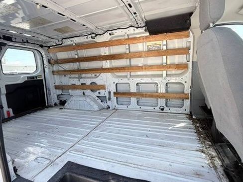 Used 2015 Ford Transit 250 130 Low Roof w/ Exterior Upgrade Package RWD image 12