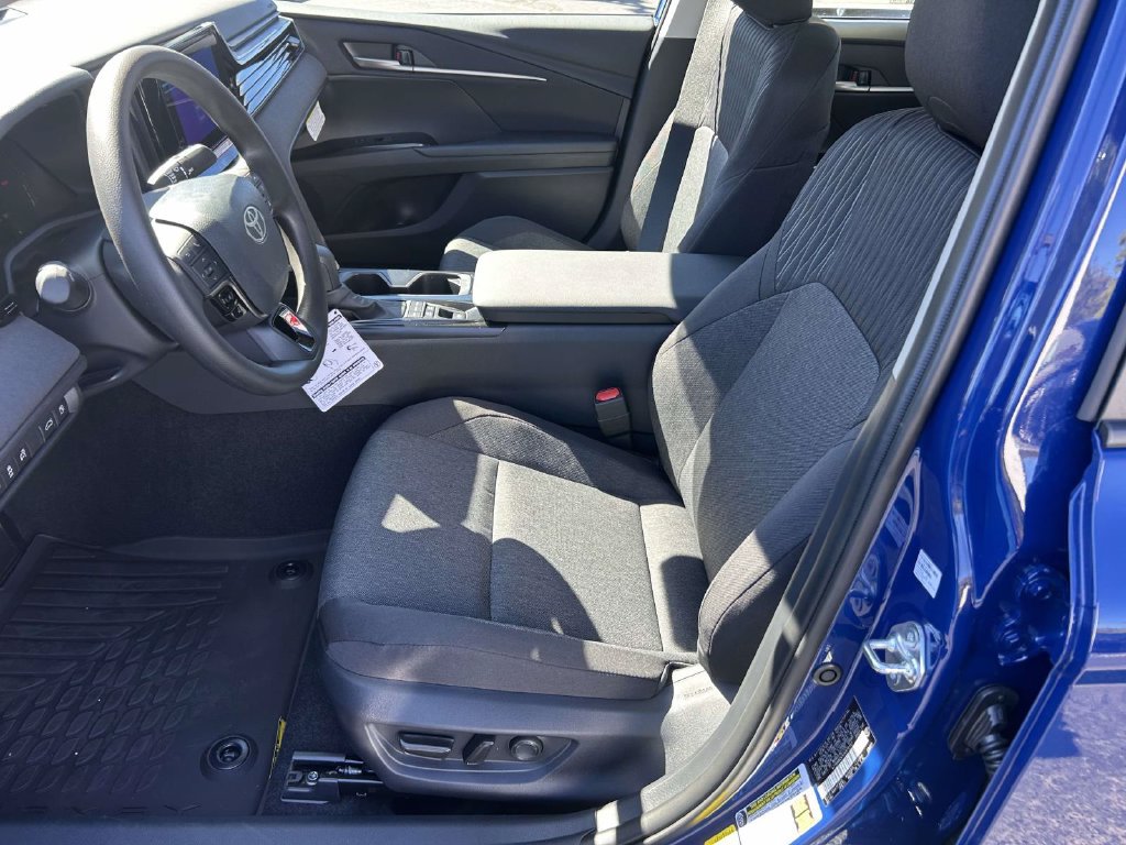 New 2026 Toyota Camry LE w/ Convenience Package FWD image 14