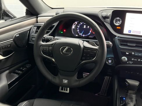 Used 2024 Lexus ES 350 F Sport w/ Accessory Package (Z1) FWD image 21