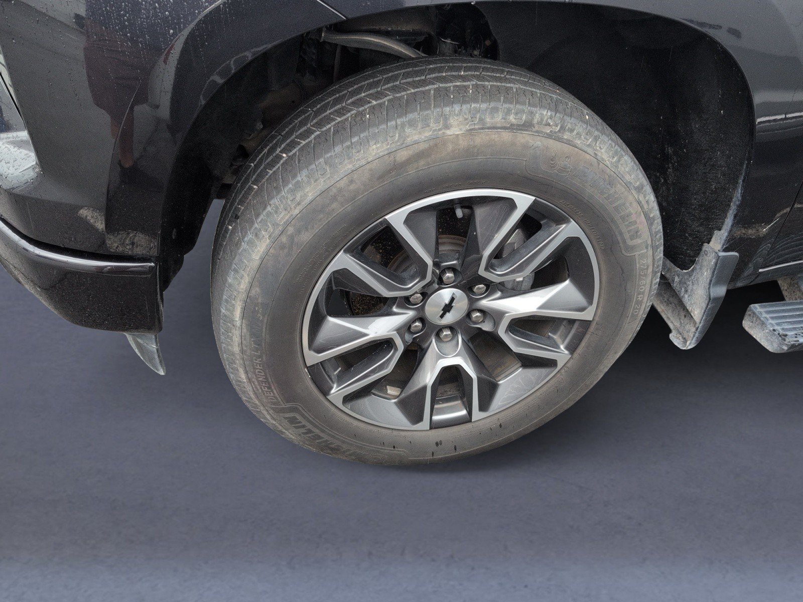 Used 2023 Chevrolet Silverado 1500 RST AWD/4WD image 9