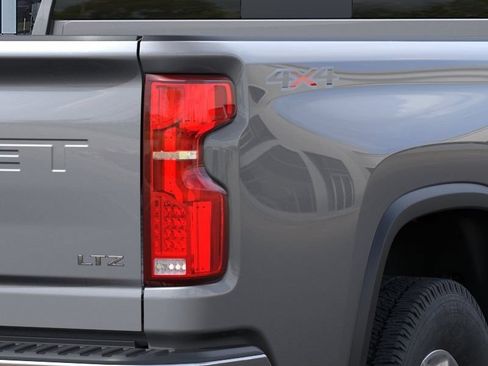 New 2026 Chevrolet Silverado 3500 LTZ w/ LTZ Premium Package AWD/4WD image 36