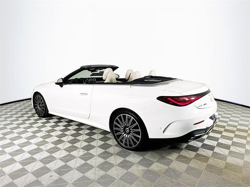 New 2026 Mercedes-Benz CLE 300 4MATIC Cabriolet image 5
