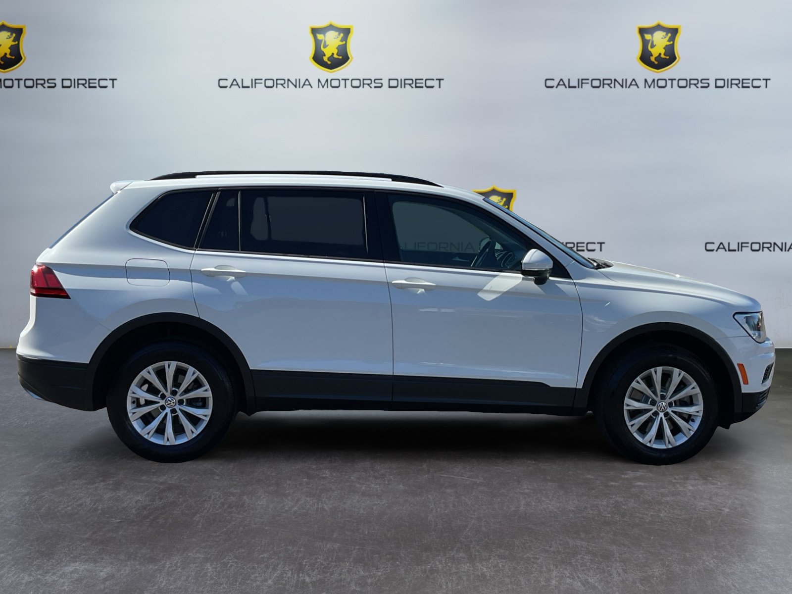 Used 2020 Volkswagen Tiguan S FWD image 4