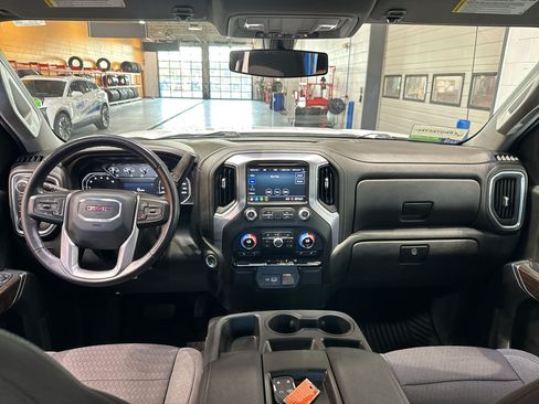 Used 2022 GMC Sierra 1500 Elevation AWD/4WD image 15