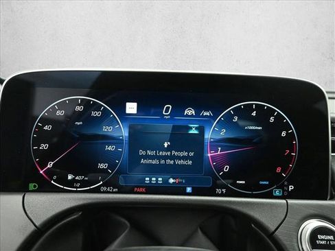 New 2026 Mercedes-Benz E 350 4MATIC Sedan image 17