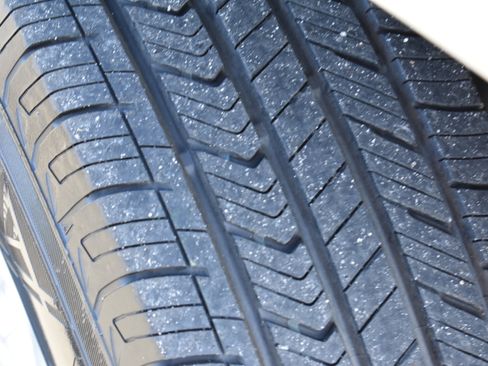 Used 2025 Toyota Tundra SR image 11