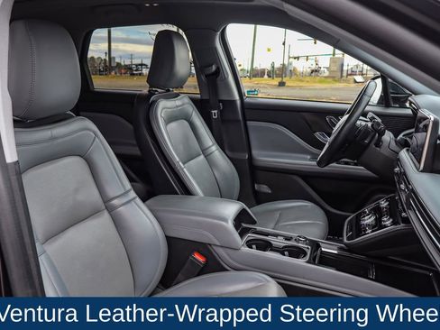 Used 2022 Lincoln Corsair AWD w/ Premium Package image 15