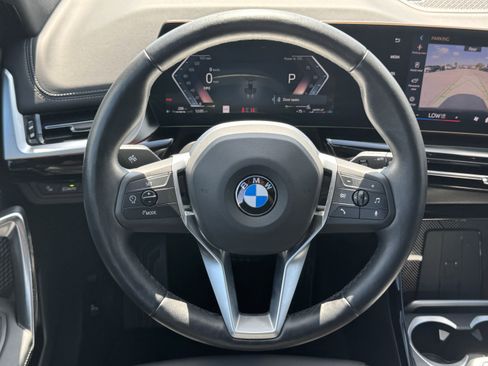 Used 2025 BMW X1 xDrive28i image 15