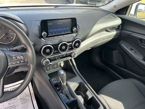 Used 2024 Nissan Sentra S image 21