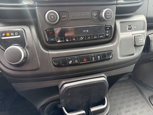 Used 2024 RAM ProMaster 3500 w/ Delivery Van Package image 23