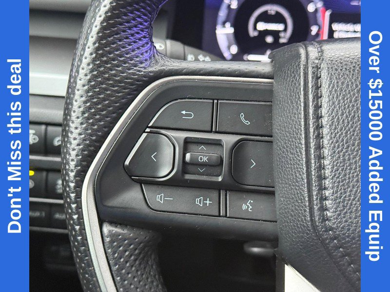 Used 2024 Toyota Tacoma TRD Sport w/ TRD Sport Premium Package AWD/4WD image 20
