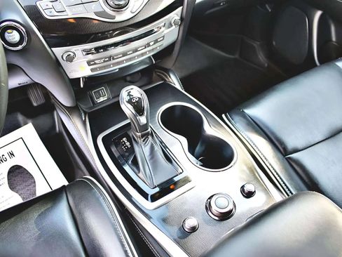 Used 2019 INFINITI QX60 Luxe image 17