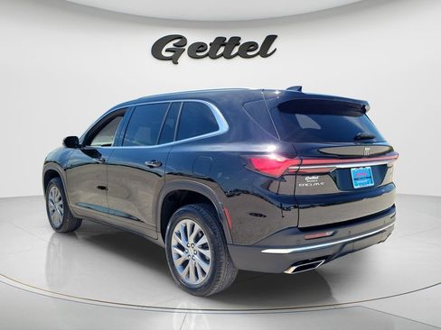 Used 2025 Buick Enclave Preferred FWD image 7