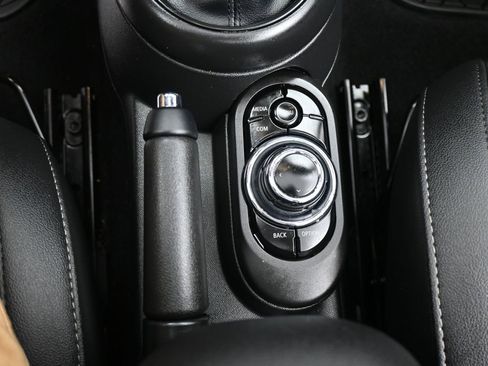 Used 2023 MINI Cooper S image 8