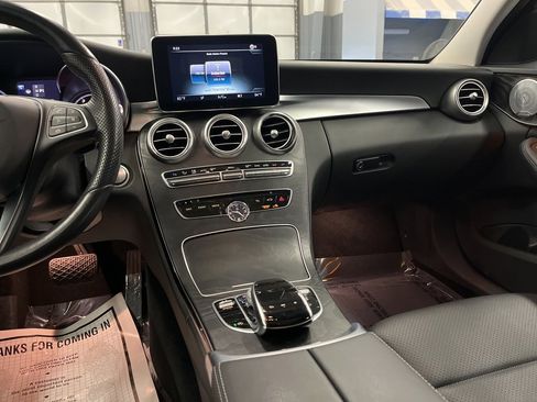 Used 2017 Mercedes-Benz C 300 4MATIC Sedan image 20