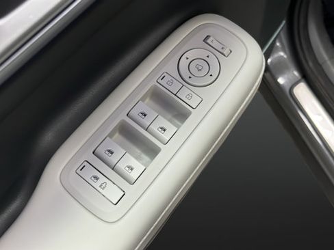 Used 2025 Hyundai Santa Fe Calligraphy AWD/4WD image 21