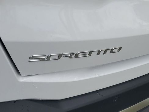 New 2026 Kia Sorento S w/ S Panoramic Sunroof Package image 28