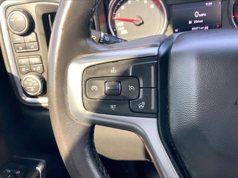 Used 2021 Chevrolet Silverado 1500 LT Trail Boss w/ LT Trail Boss Premium Package AWD/4WD image 23