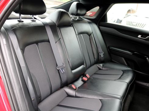 Used 2021 Kia K5 GT-Line image 32